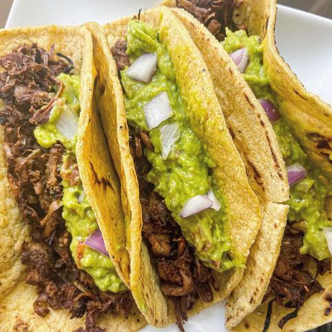 JACKFURIT CARNITAS TACOS