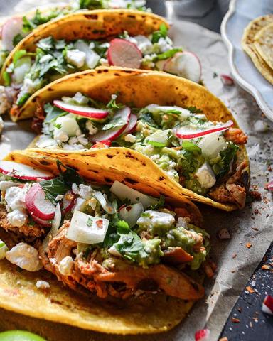 LA-STYLE STREET TACOS